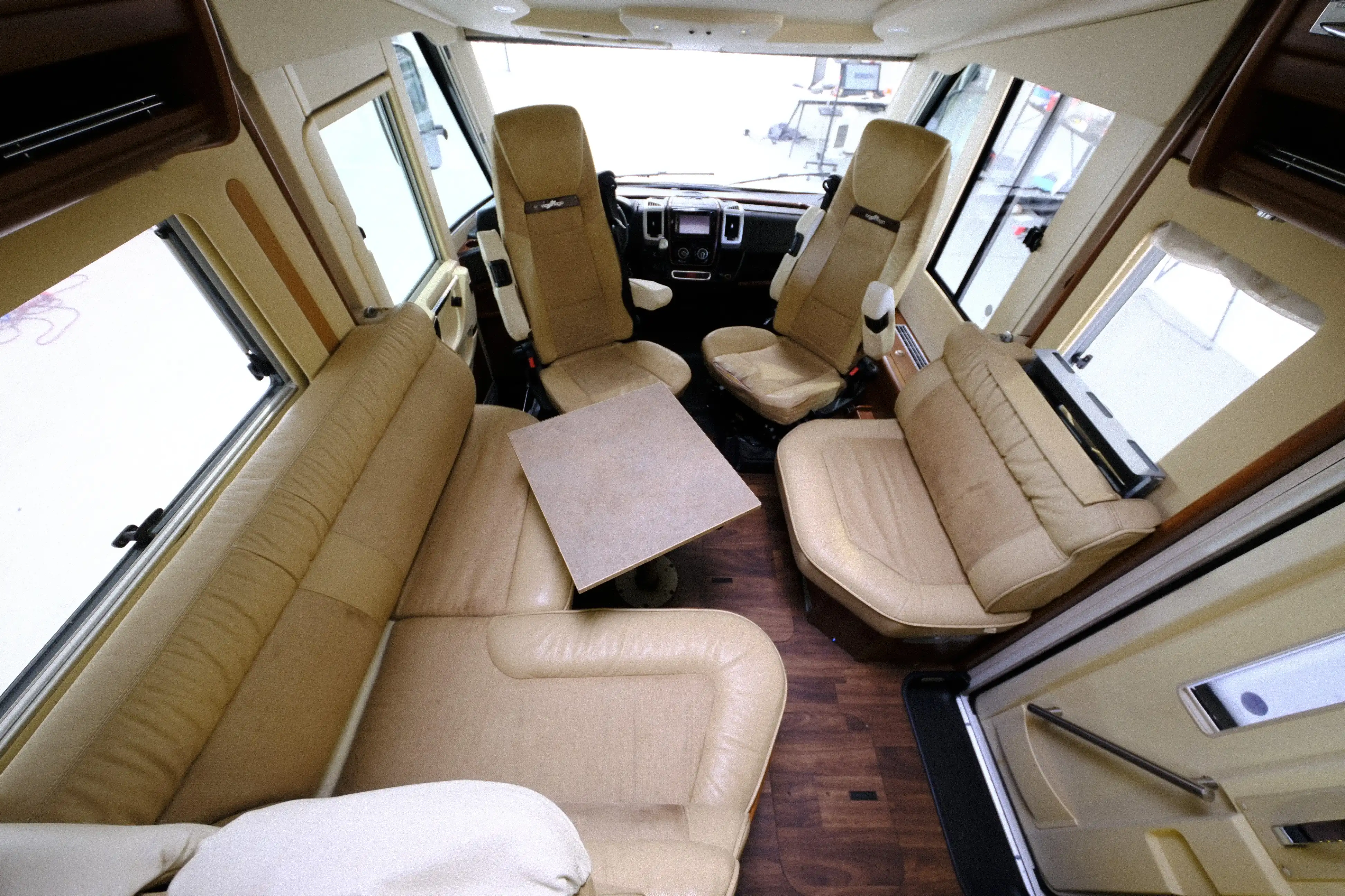 CARTHAGO Chic E-Line I 50 LE Yachting